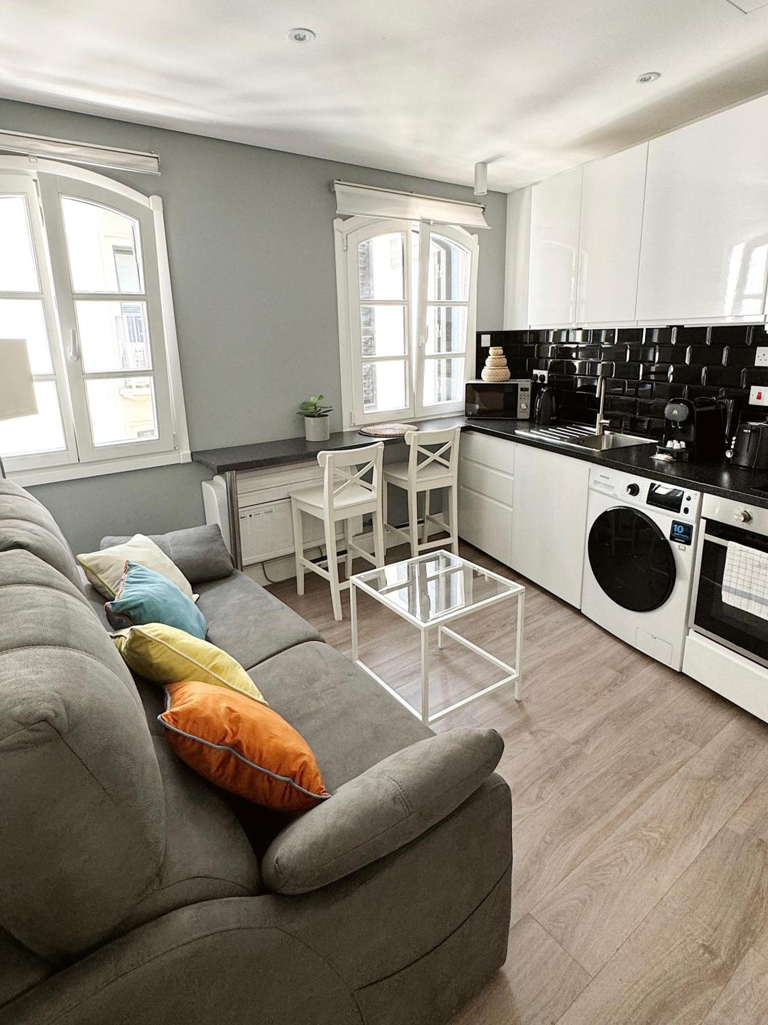 Fabulous City Centre Apartment - Grand Central House Gibraltar Ngoại thất bức ảnh