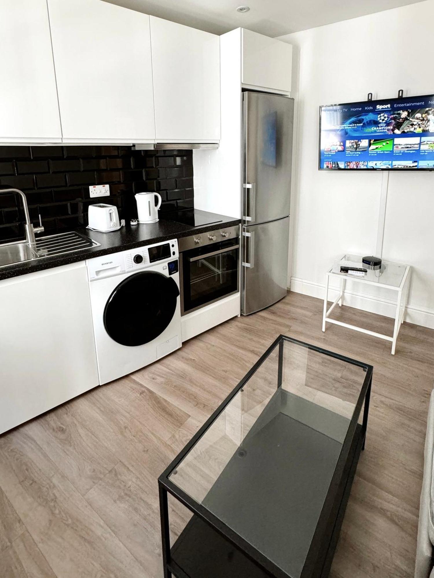 Fabulous City Centre Apartment - Grand Central House Gibraltar Ngoại thất bức ảnh