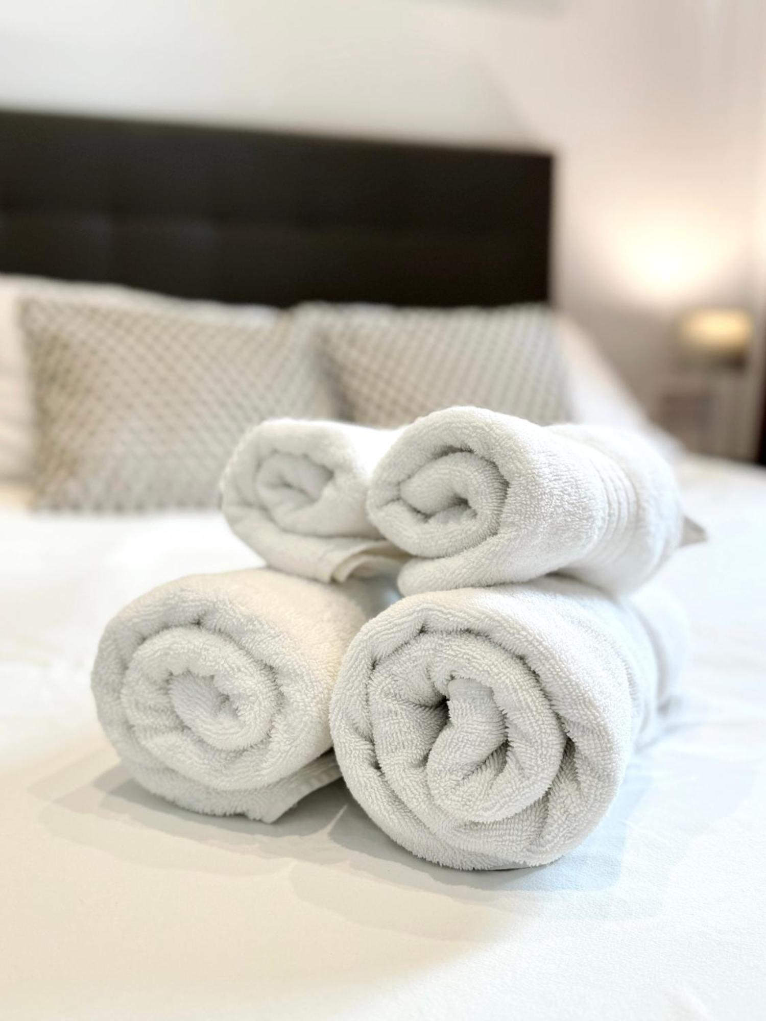 Fabulous City Centre Apartment - Grand Central House Gibraltar Ngoại thất bức ảnh