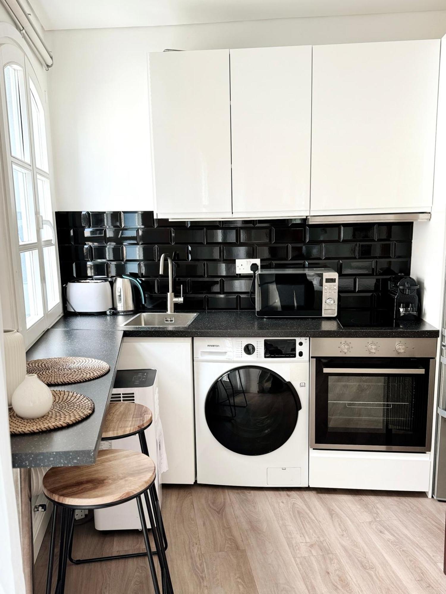 Fabulous City Centre Apartment - Grand Central House Gibraltar Ngoại thất bức ảnh