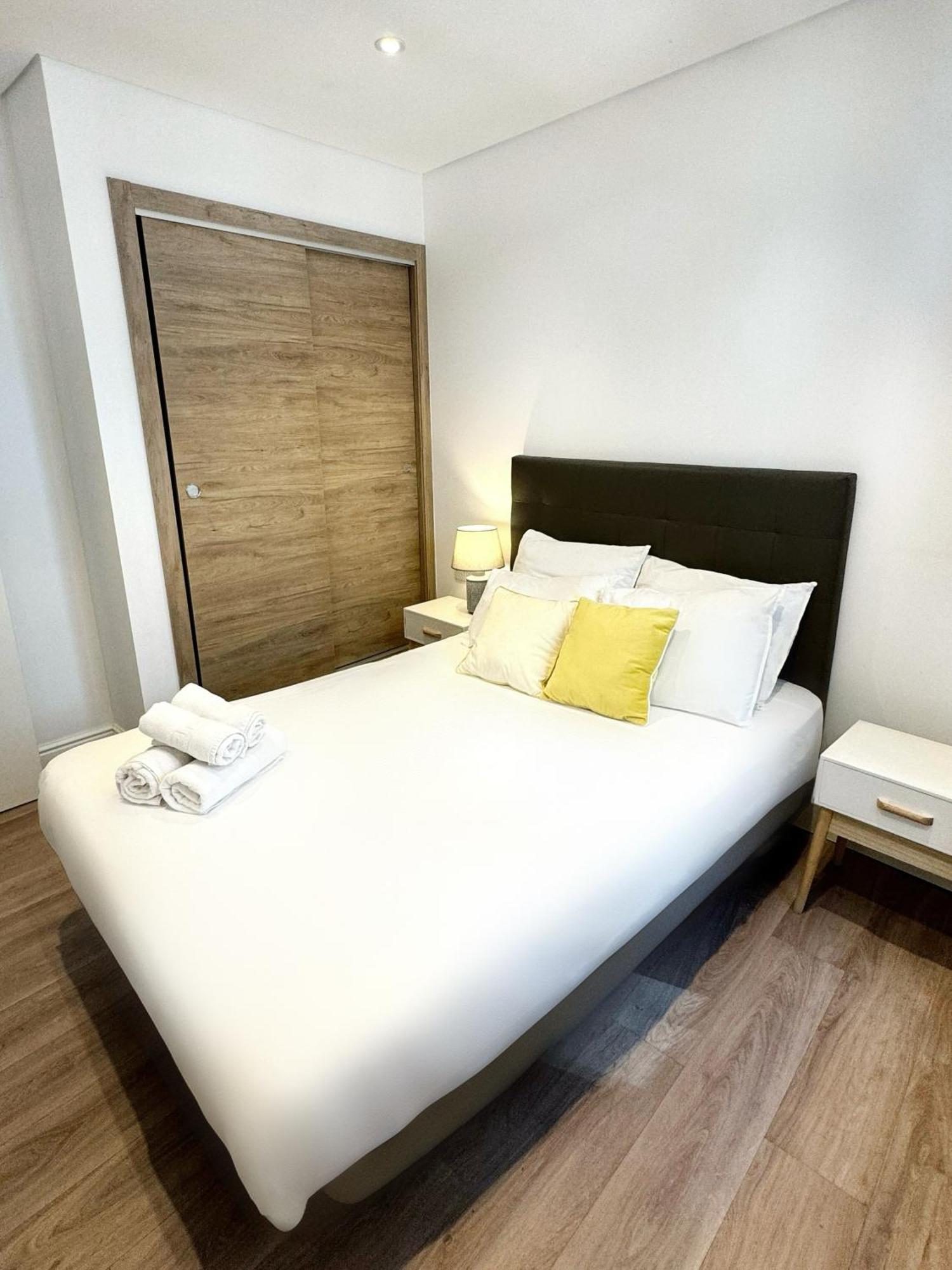 Fabulous City Centre Apartment - Grand Central House Gibraltar Ngoại thất bức ảnh